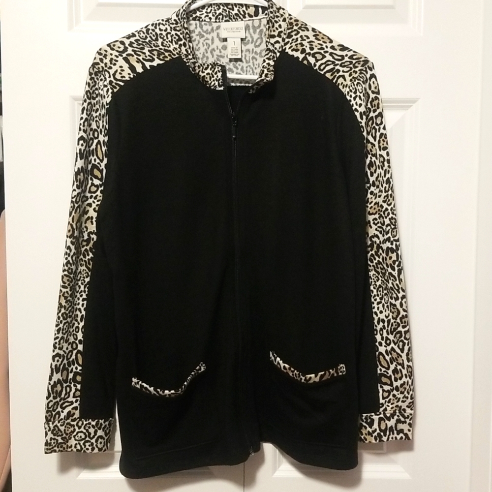 Chico's Cozisoft Classic Cheetah Mock-Neck Jacket size M